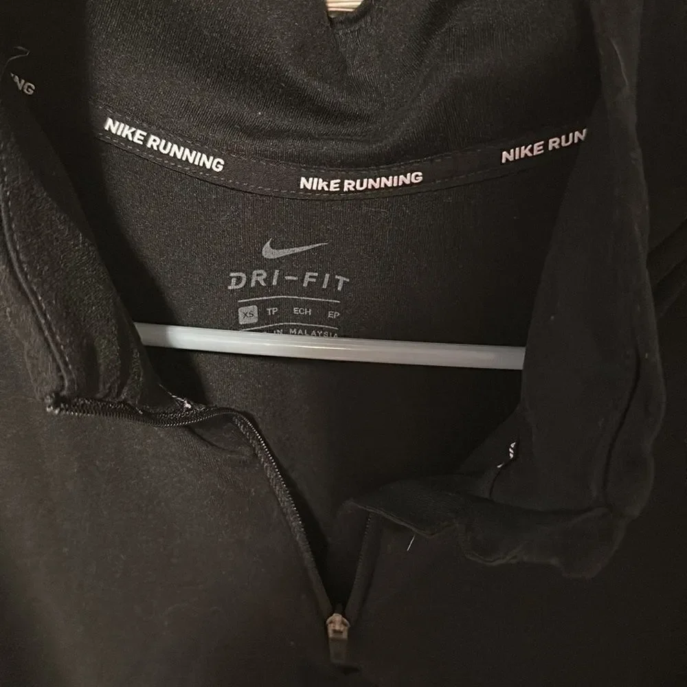 Nike Dri Fit Quarter zip